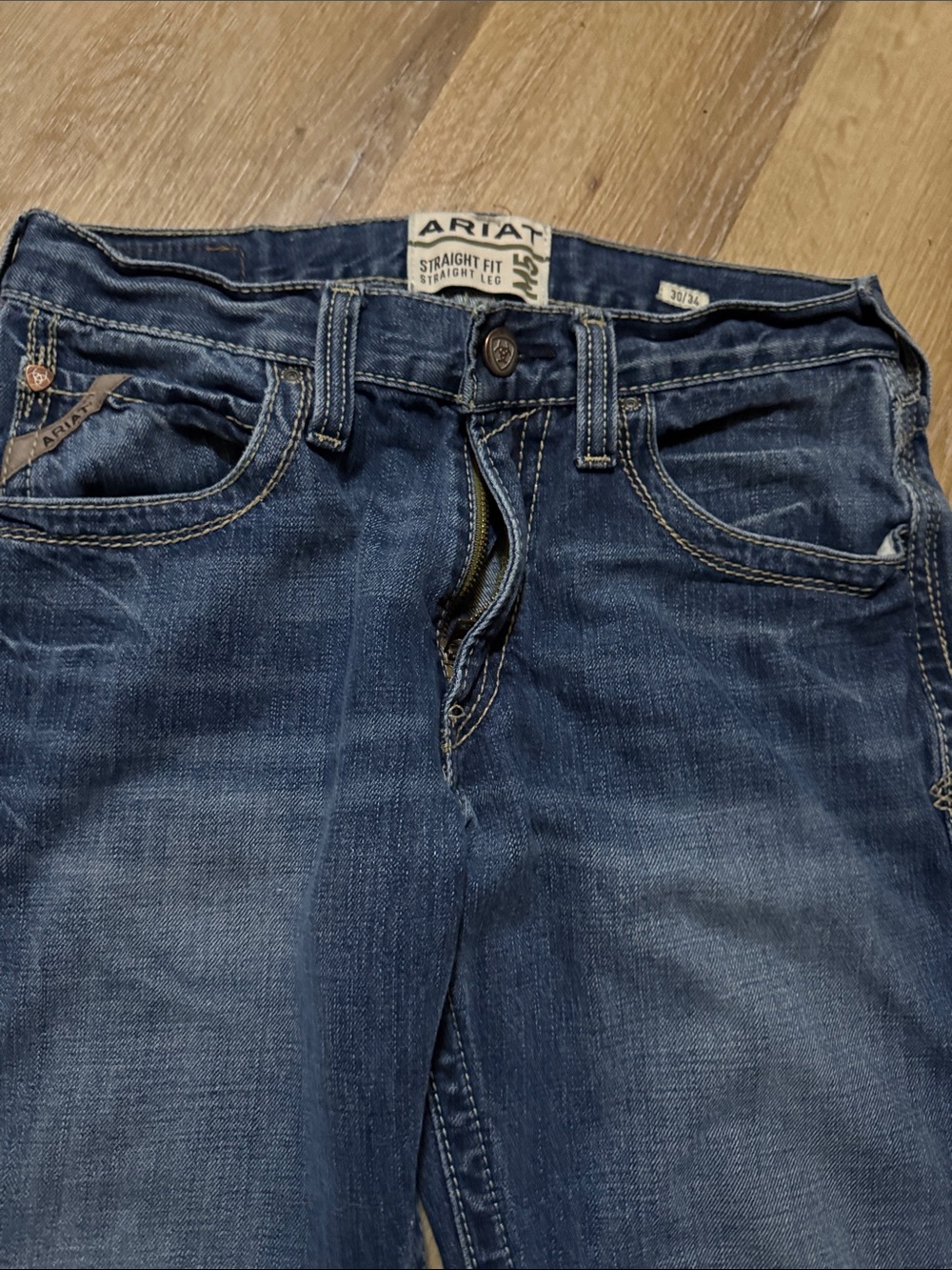 Ariat Men’s M5 Dark Blue Straight Leg Jeans